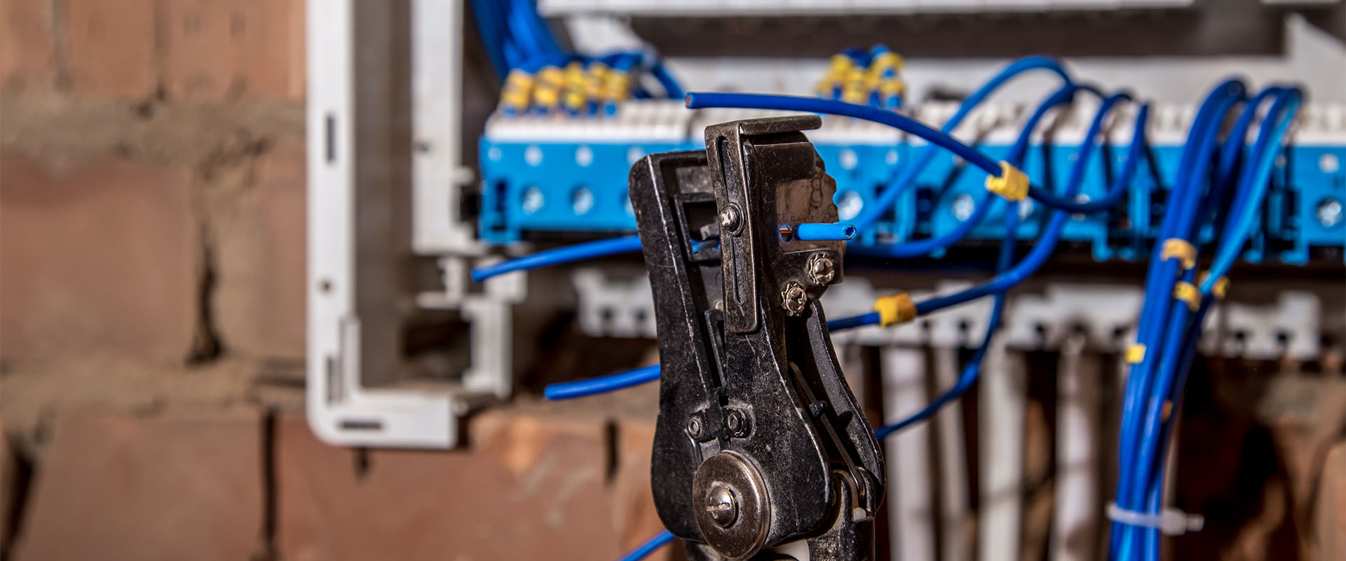 ����װ���õ��ߵ���