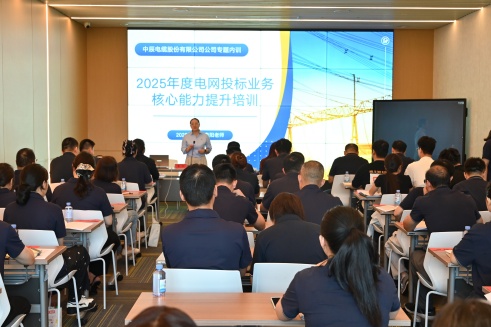 �������ʱ��������ѵ���ƴ����������������¶�ά����ѵ��ǿ�˲�����