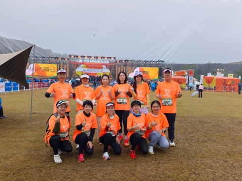 �����������ɷ�&����100��һ����ɽҰ��˫�򱼸�