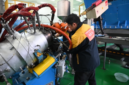 ���������ɷݶ��ܹ���λ���վ�����������ʵ�ٿ����չ�